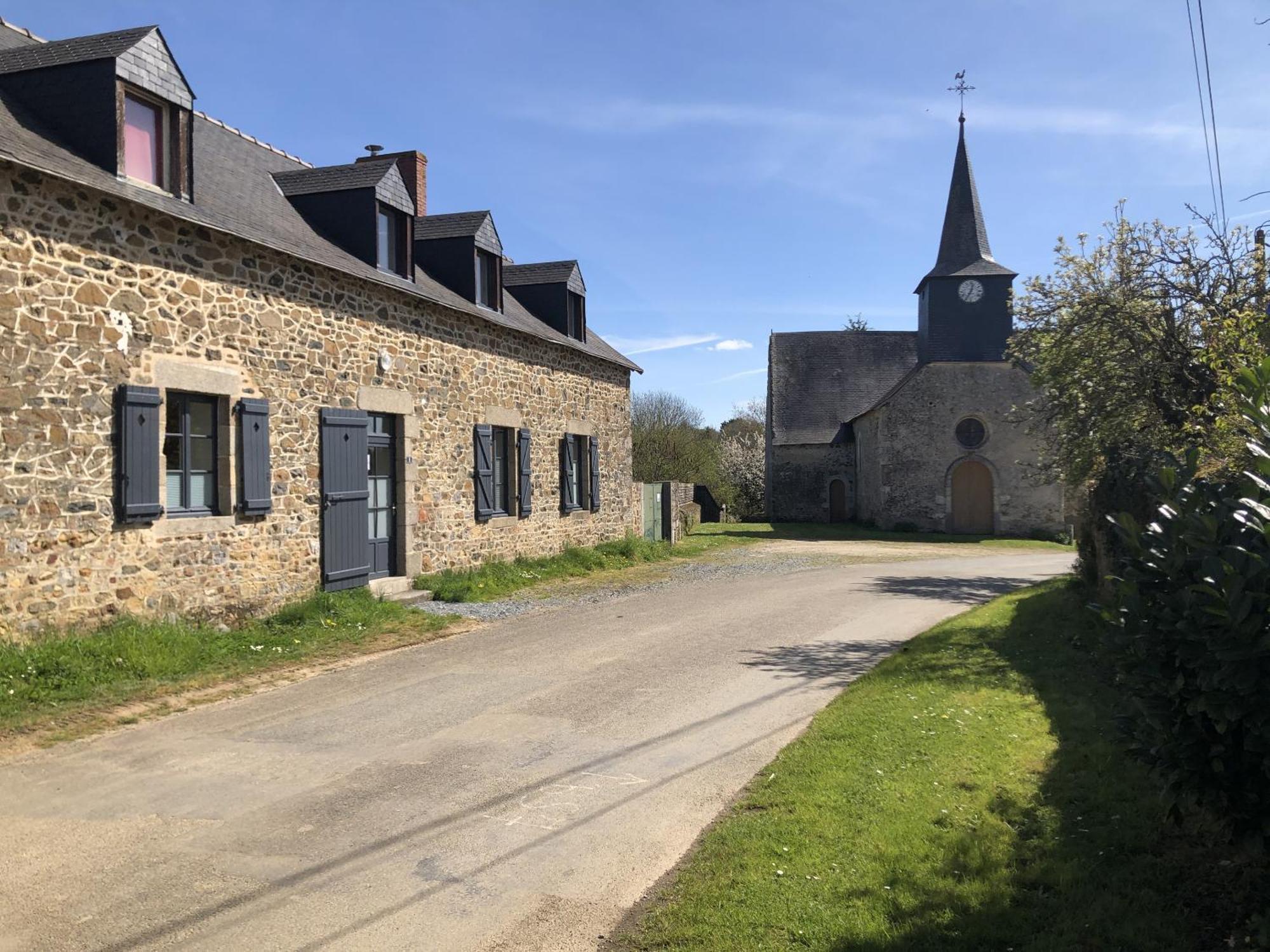 Villa Gite Bonaty Soulgé-sur-ouette Exterior foto